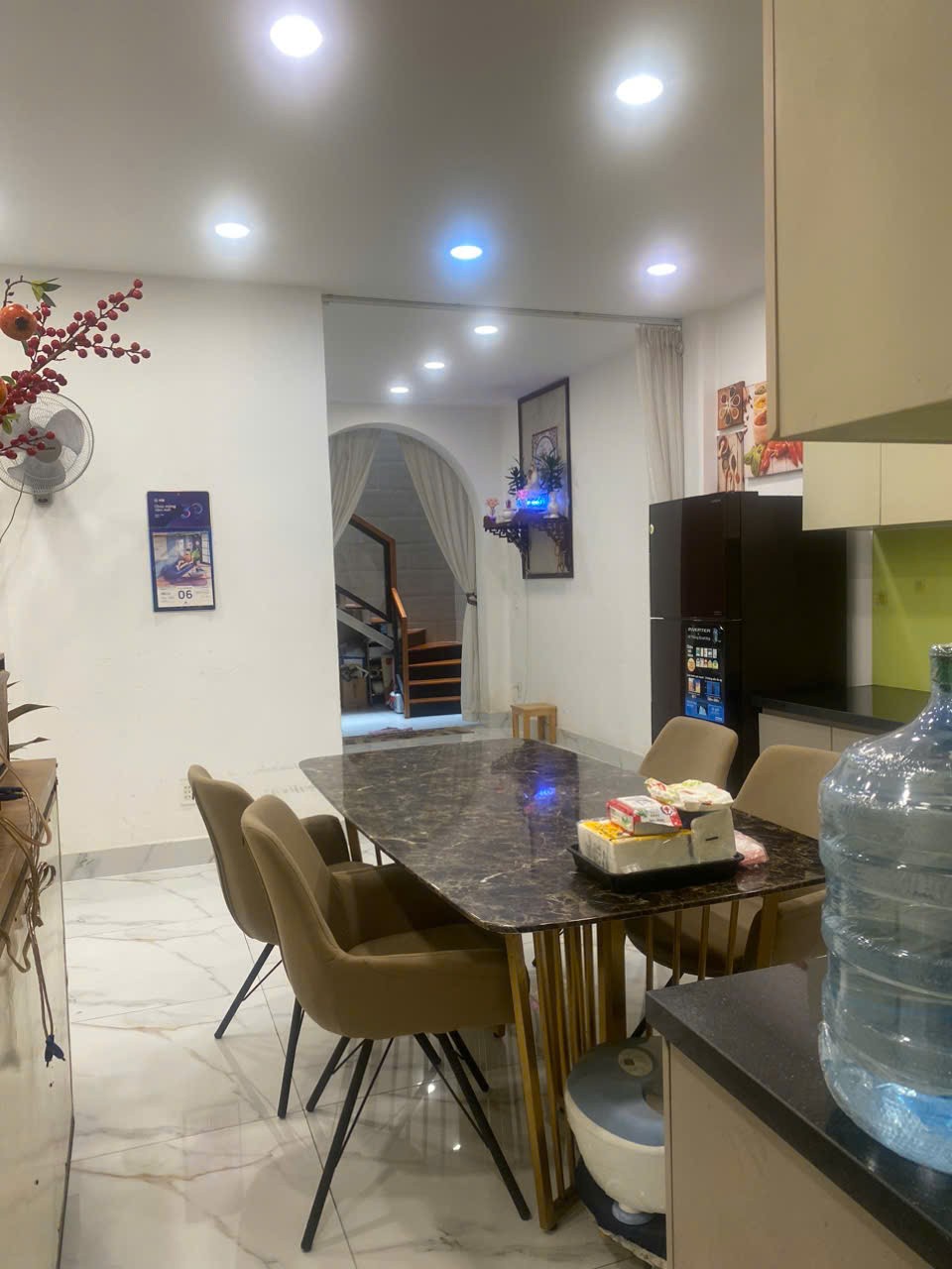 VĂN CHƯƠNG, ĐỐNG ĐA 8.5 tỷ– 45M2 - 6 TẦNG THANG MÁY – NGÕ THÔNG, SẠCH SẼ– SỔ ĐỎ CHÍNH CHỦ