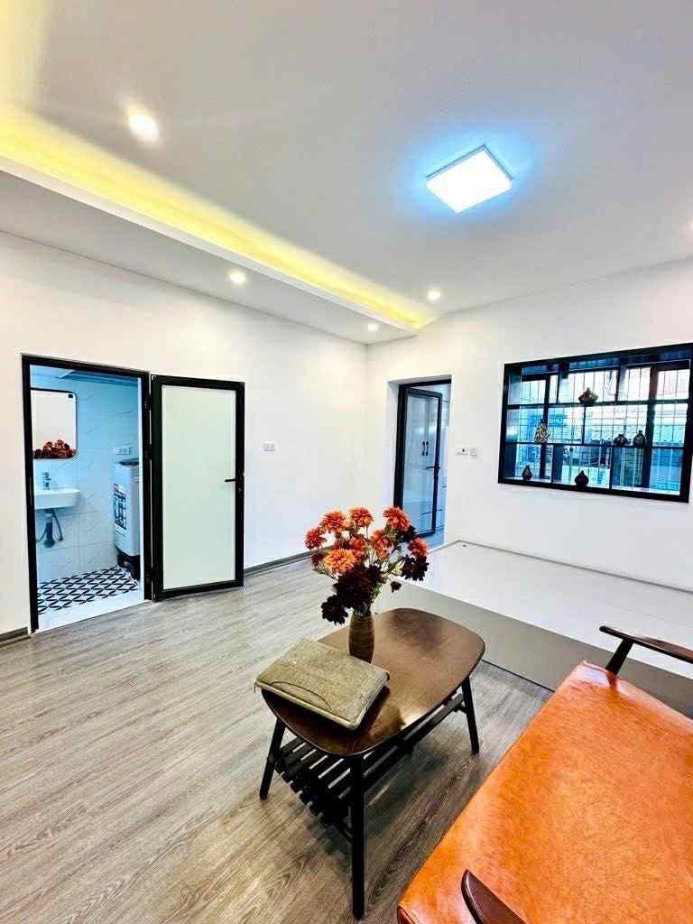 TẬP THỂ PHƯƠNG MAI 46m2 – 2.95 TỶ- TẦNG 3 - LÔ GÓC VÀI BƯỚC RA PHỐ - GẦN TRƯỜNG, CHỢ NGAY DƯỚI CHÂN