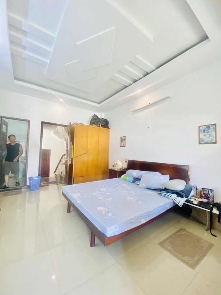 RẺ ĐẸP KHU VỰC, HẺM NHỰA KHU PHÂN LÔ, 71M2, 4 TẦNG, CHỈ HƠN 7 ĐỒNG.