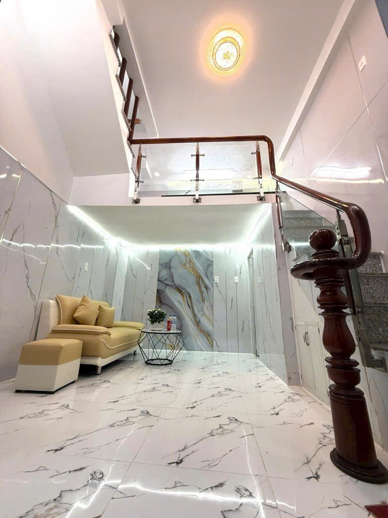 Bán nhà đẹp đường 99, P.Phước Long A, Q.9. Giá 2,750 tỷ (3PN, 3WC, 4 tầng)