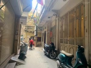 Cần bán gấp nhà Văn Phú – Hà Đông, DT 45M, 4 Tầng