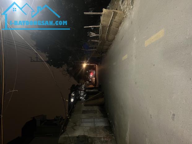 Bán gấp nhà ở Phú Diễn, nhà cao cửa rộng, 56m2, nhỉnh 5 tỷ