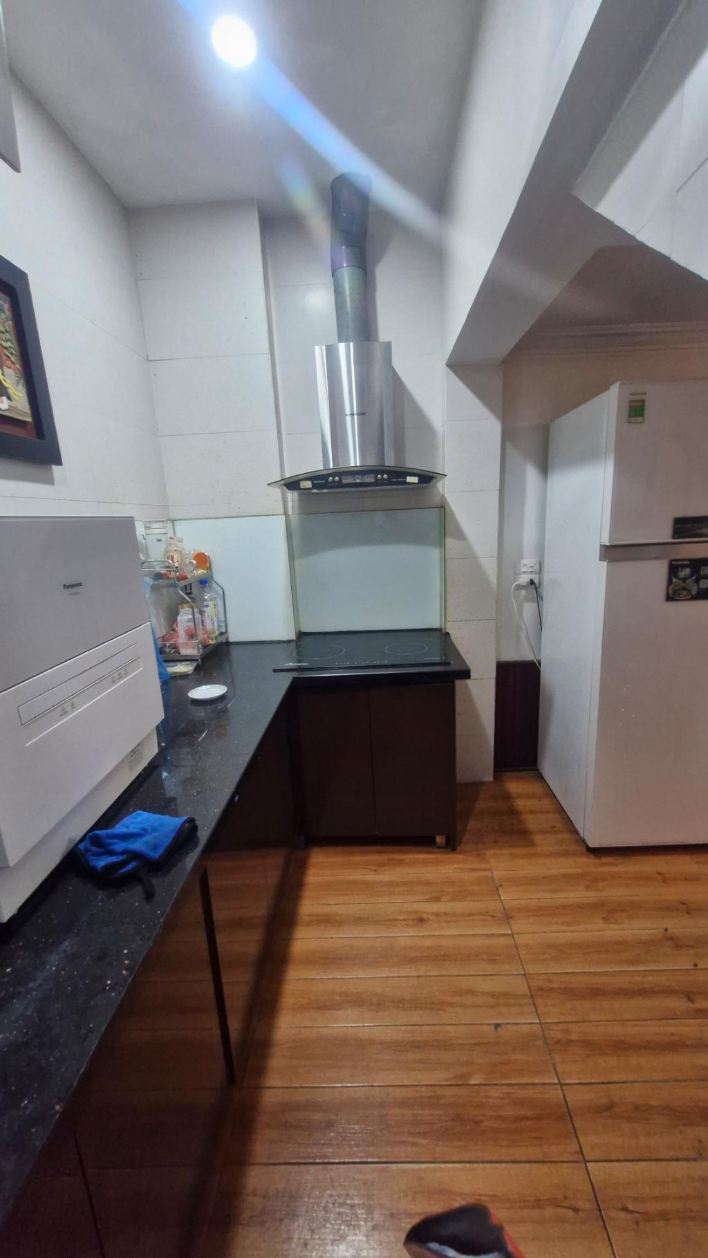 - BÁN NHÀ TRỊNH ĐÌNH CỬU, ĐỊNH CÔNG, HOÀNG MAI-SỔ VUÔNG - NGÕ THÔNG-8.5TY