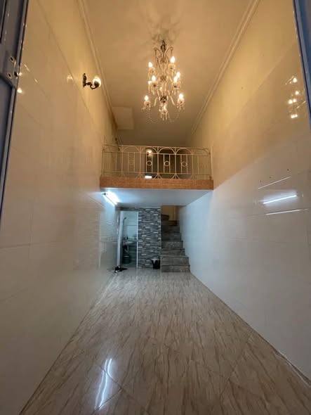 Nhà Khâm thiên siêu hợp lý cho anh chị muốn ở luôn