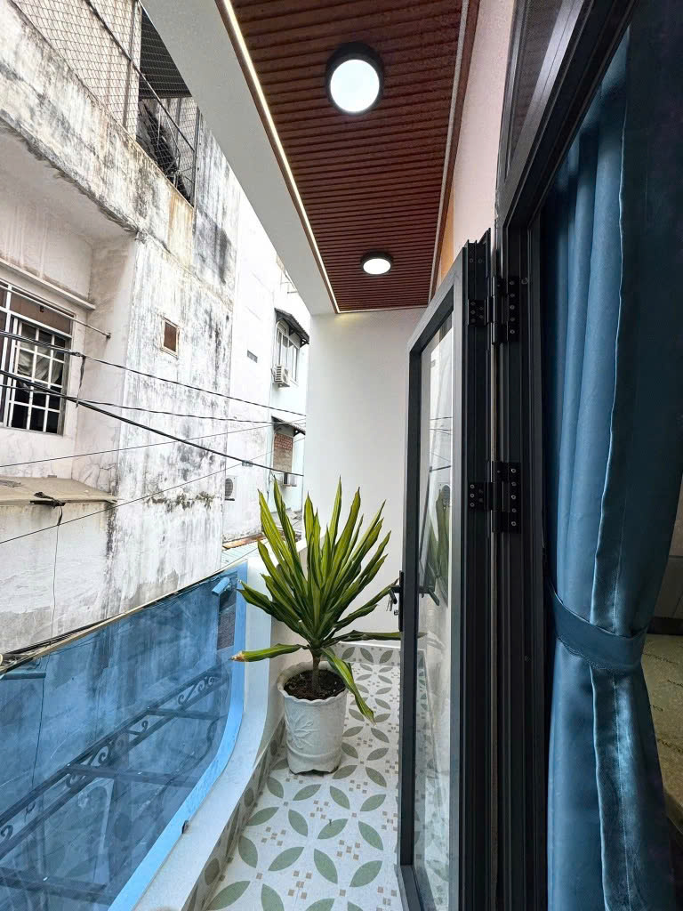 LÊ TRỌNG TẤN - 4 x 13 - NHÀ MỚI ĐẸP FULL NỘI THẤT - PN TRỆT - NHỈNH 5