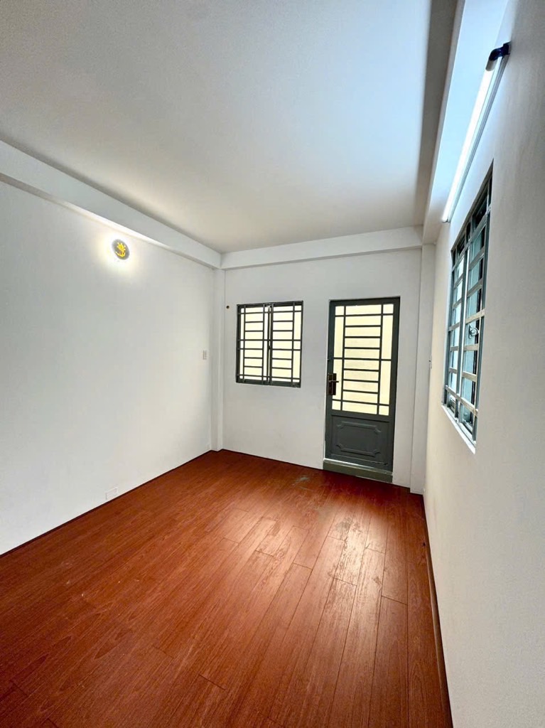 Trung Tâm Quân 10 (3,5x10) - 3 Tầng - 3pn 2wc