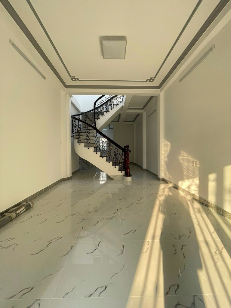 HxH Đường Đồng Nai 3 Tầng (4x13) 4pn 3wc