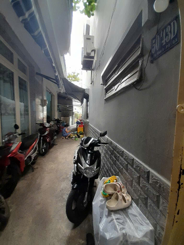 7 tỷ nhà mặt phố gần trung tâm quận 8