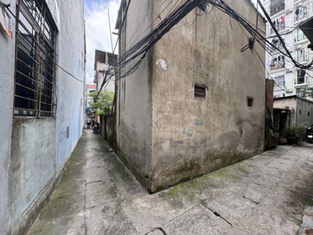 BÁN NHÀ ĐẤT TRIỀU KHÚC-50M2- GIÁ 9 TỶ