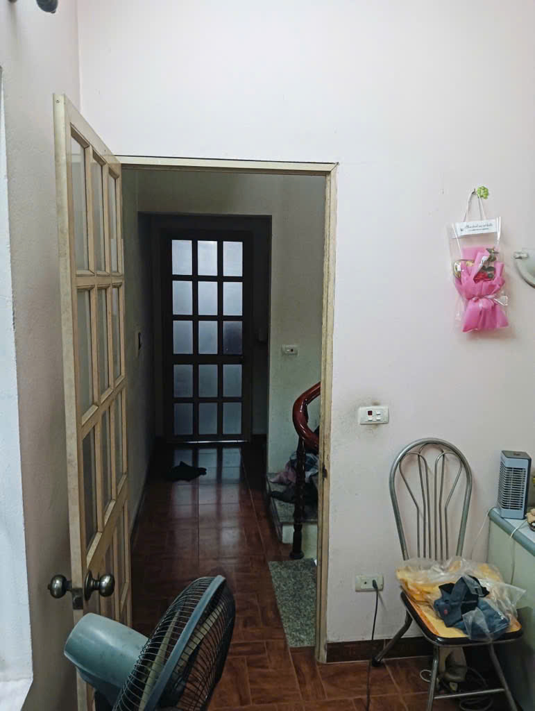 NHÀ 3 TẦNG HIẾM NGUYỄN KHOÁI - GIÁ ĐẦU TƯ - DT RỘNG