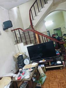 NHÀ 3 TẦNG HIẾM NGUYỄN KHOÁI - GIÁ ĐẦU TƯ - DT RỘNG