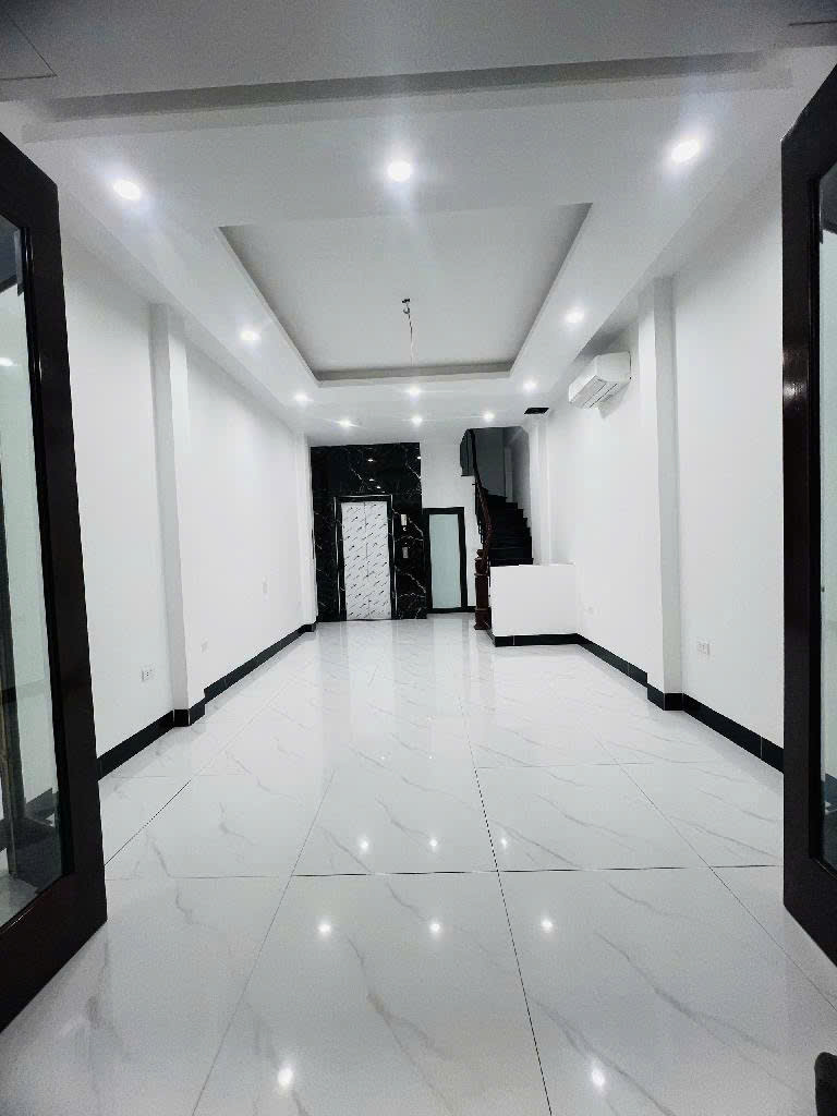 NHÀ MỚI 6 TẦNG – THANG MÁY – FULL NỘI THẤT – SỔ ĐẸP
