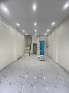 LÔ GÓC ĐẸP – NHÀ 6 TẦNG THANG MÁY – OTO VÀO NHÀ – Ở NGAY HOẶC KINH DOANH NHỎ