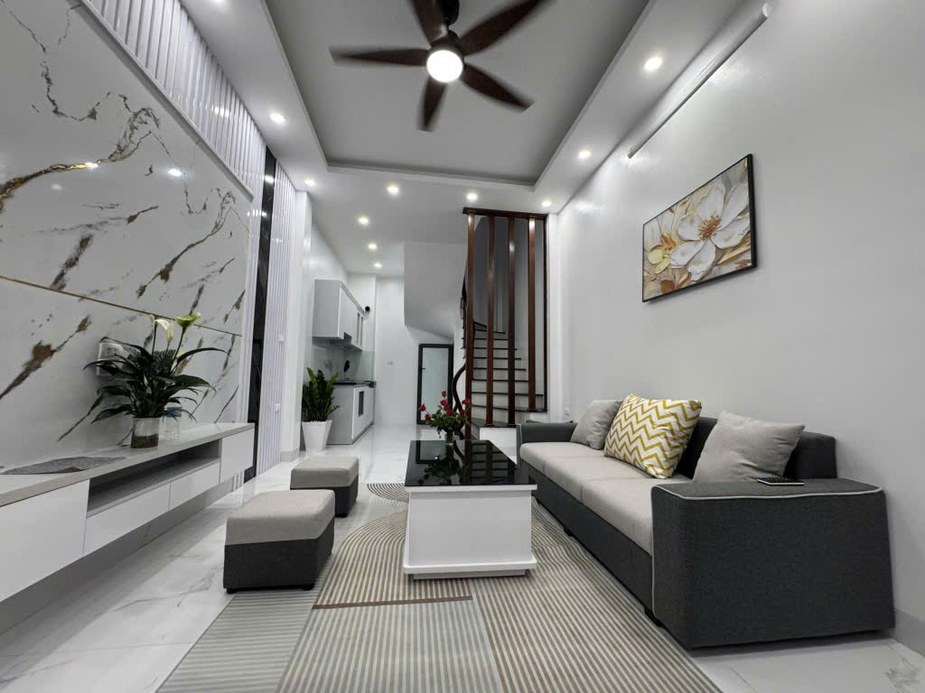 BÁN NHÀ XUÂN ĐỈNH ĐẸP LONG LANH-MỚI TINH-GIÁ 7.5 TỶ