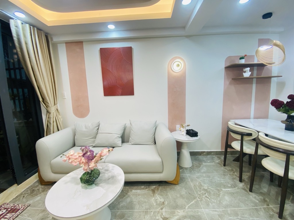 GIẢM SỐC 590 TRIỆU NHÀ RẺ ĐẸP GIÁP PHAN XÍCH LONG, PHÚ NHUẬN. CƠ HỘI SỞ HỮU CĂN NHÀ MƠ ƯỚC TRONG THÁNG 12 - 35m2 × 5 tầng