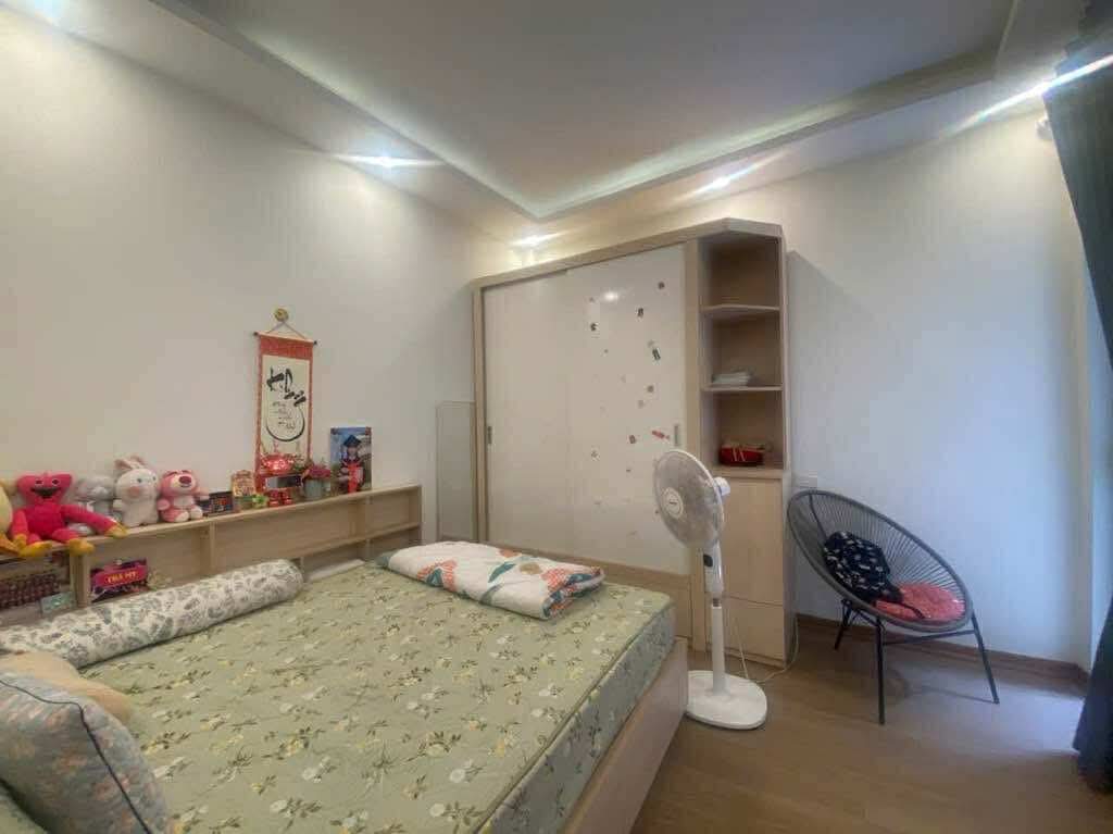 PHẠM VĂN ĐỒNG - 6TẦNG THANG MÁY DT35m - FULL NỘI THẤT - GẦN PHỐ Ô TÔ TRÁNH