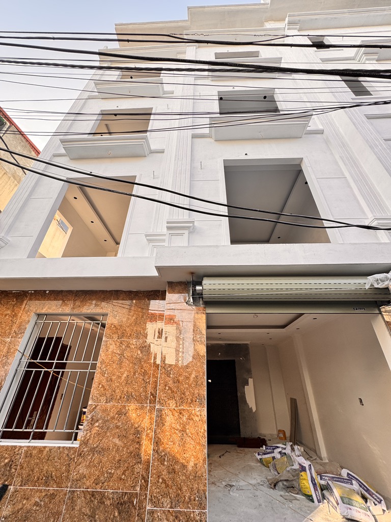 B.A.N N.H.A mới, lô góc 2 mặt tiền thoáng mát 50 m2 ở Liên Mạc