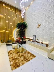 TT đống đa - 25M2-NGÕ THÔNG- 20M RA MẶT PHỐ- GIÁ NHỈNH 5TỶ