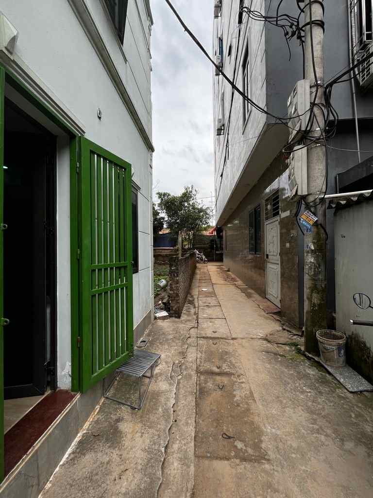 SIÊU PHẨM PHỐ YÊN LỘ GIÁ 6ty35. NHÀ 5TẦNG MỚI XÂY.