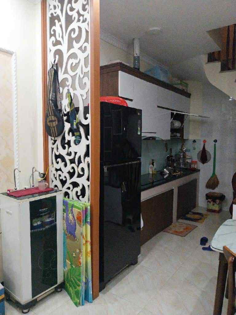 SIÊU PHẨM PHỐ YÊN LỘ GIÁ 6ty35. NHÀ 5TẦNG MỚI XÂY.