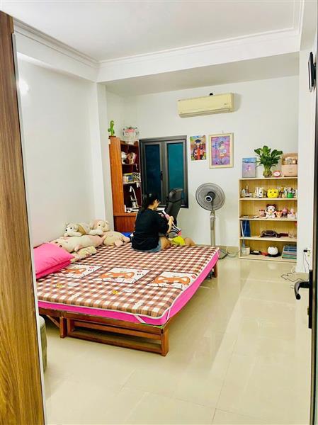 NHÀ 4 TẦNG NHỎ XINH - VỪA TIỀN - PHÙ HỢP VỢ CHỒNG TRẺ