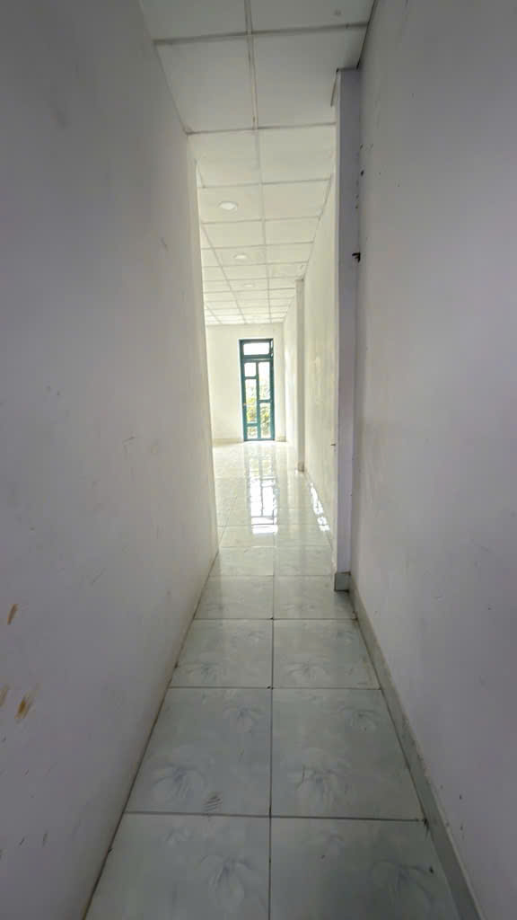 NHÀ BÁN ,HXH THÔNG , NGUYỄN ẢNH THỦ , TMT , Q12 , DT 64 m2 (5x13m) Giá 5 tỷ