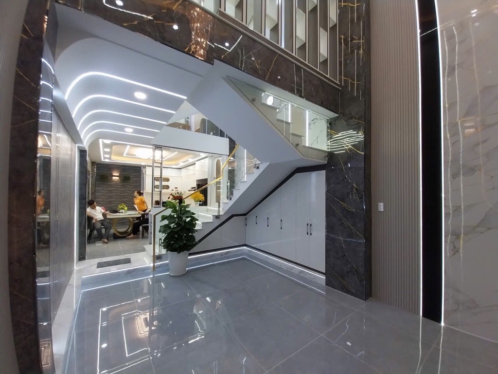 BÁN NHÀ 5 TẦNG TRUNG MỸ TÂY, Q12 – DT 62M² - GIÁ 9 TỶ