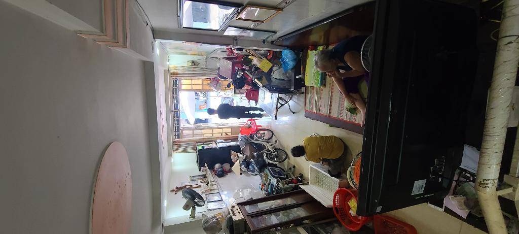 MẶT TIỀN KINH DOANH BUÔN BÁN - HƠN 3TỶ CHÚT - ĐƯỜNG RỘNG 10M THÔNG TỨ TRUNG - NGANG 3 DÀI 12 - NHÀ 1 TRỆT 1 LẦU - NGUYỄN THÀNH VĨNH - QUẬN 12