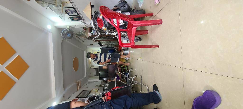 MẶT TIỀN KINH DOANH BUÔN BÁN - HƠN 3TỶ CHÚT - ĐƯỜNG RỘNG 10M THÔNG TỨ TRUNG - NGANG 3 DÀI 12 - NHÀ 1 TRỆT 1 LẦU - NGUYỄN THÀNH VĨNH - QUẬN 12