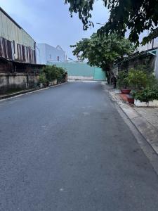 NHÀ BÁN ,HXH THÔNG , NGUYỄN ẢNH THỦ , TMT , Q12 , DT 64 m2 (5x13m) Giá 5 tỷ