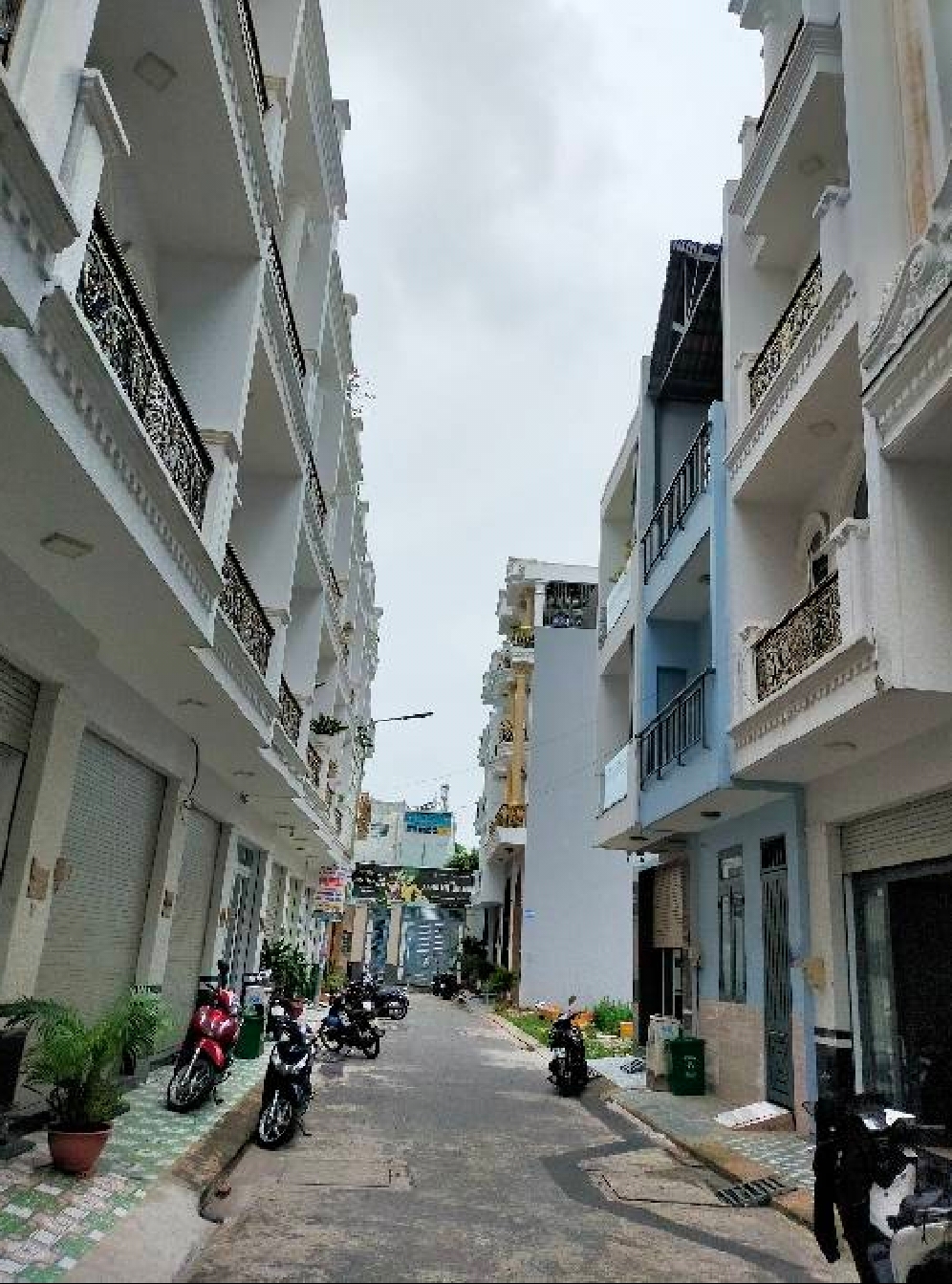 Bán nhà 2MT HXH trước sau đường Mã Lò, Bình Tân/ 52m2 sổ vuông như tờ a4 khu biệt thự đồng bộ - Giá 7,95T thương lượng