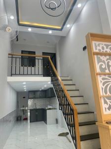 Chỉ 2,5Tỷ Nhà 2,7x9 mới đẹp, Hẻm 344 Chiến Lược, BTĐ, Bình Tân