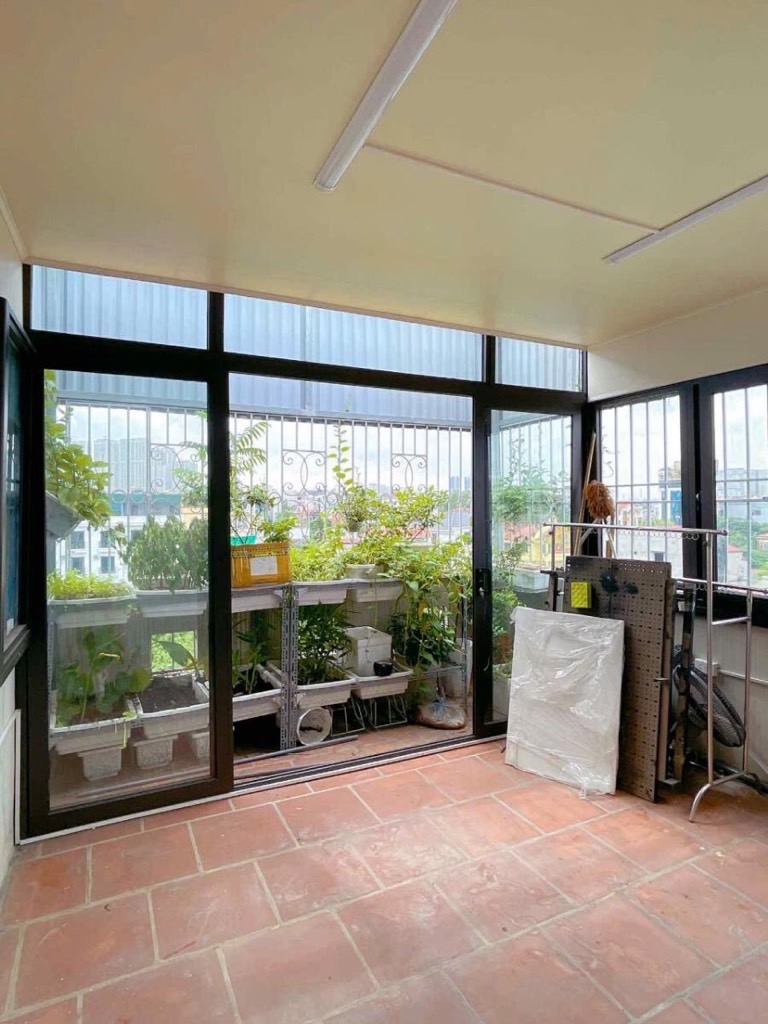 NHÀ MẶT PHỐ LÔ GÓC – TRUNG TÂM HÀ ĐÔNG – VỈA HÈ RỘNG – KD ĐỈNH