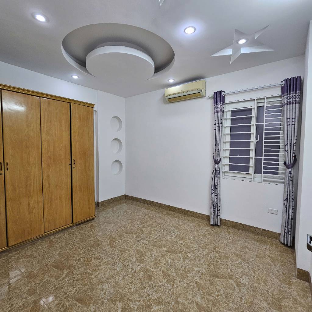 HIẾM – PHÂN LÔ HOÀNG HOA THÁM – LÔ GÓC 2 THOÁNG – Ô TÔ QUA NHÀ – KINH DOANH ĐỈNH