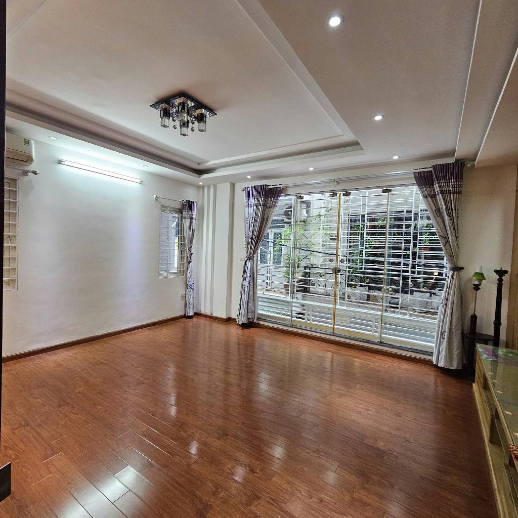 HIẾM – PHÂN LÔ HOÀNG HOA THÁM – LÔ GÓC 2 THOÁNG – Ô TÔ QUA NHÀ – KINH DOANH ĐỈNH