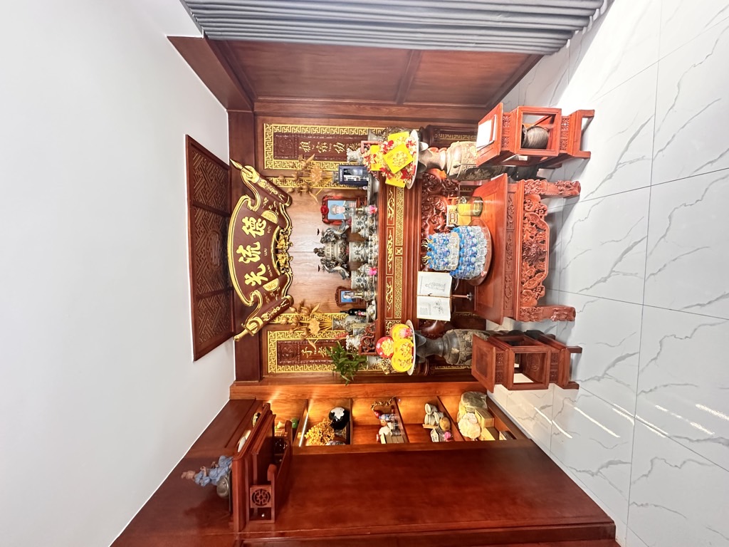 NHÀ ĐẸP HỒ TÂY - KHÔNG PHẢI LÚC NÀO CŨNG CÓ. CỰC PHẨM GẦN HỒ TÂY - 7 TẦNG THANG MÁY - FULL NỘI THẤT XỊN - NGÕ THÔNG GẦN ÔTÔ
