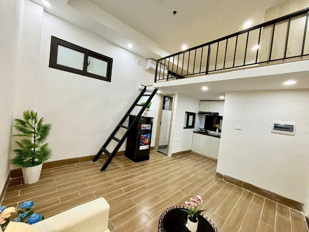 1 CĂN DUY NHẤT - MẶT TIỀN QUYỀN LỰC- SIÊU HIẾM- LÕI CẦU GIẤY – TRUNG KÍNH – 16 PHÒNG KHÉP KÍN- DÒNG TIỀN 1,5 TỶ/NĂM, CHỈ NHỈNH 18TỶ