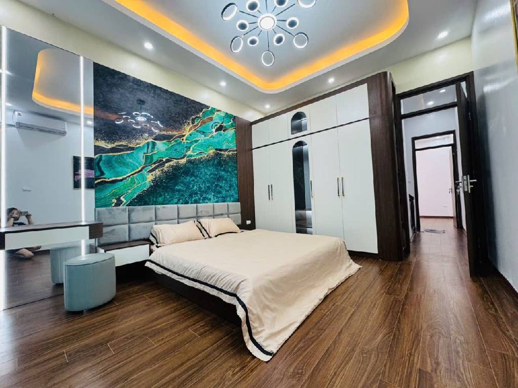 HÀNG HIẾM - ĐỐNG ĐA - NGÕ THÔNG RỘNG RÃI KINH DOANH 30M RA PHỐ, BAY NHANH.
