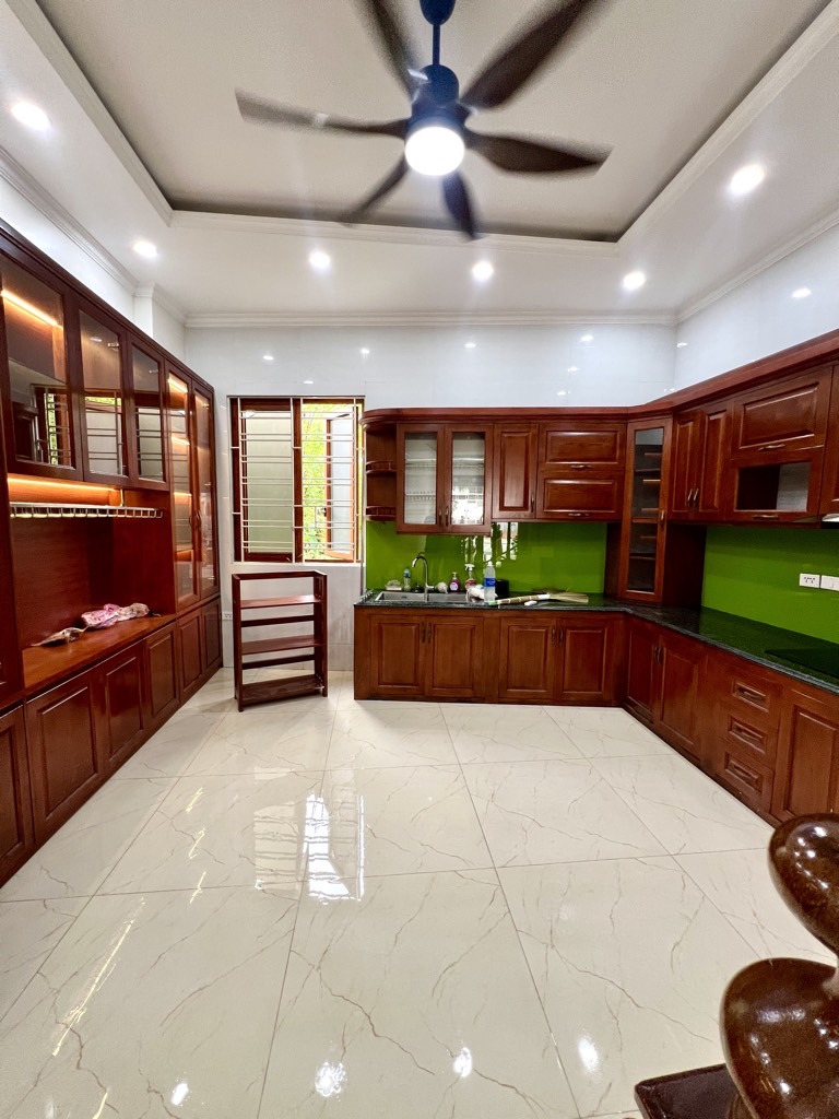 PHÂN LÔ VIP VĂN PHÚ - VỈA HÈ ĐÁ BÓNG - ĐƯỜNG 24M - MẶT TIỀN RỘNG, NỞ HẬU - KINH DOANH ĐỈNH