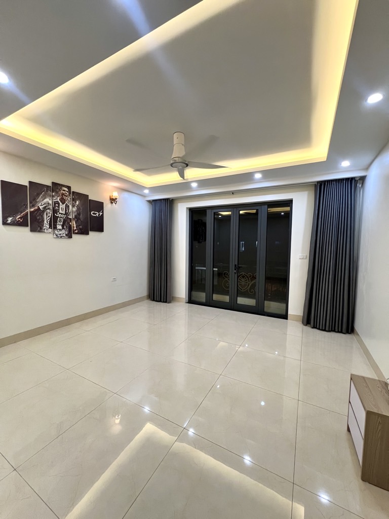 PHÂN LÔ VIP VĂN PHÚ - VỈA HÈ ĐÁ BÓNG - ĐƯỜNG 24M - MẶT TIỀN RỘNG, NỞ HẬU - KINH DOANH ĐỈNH