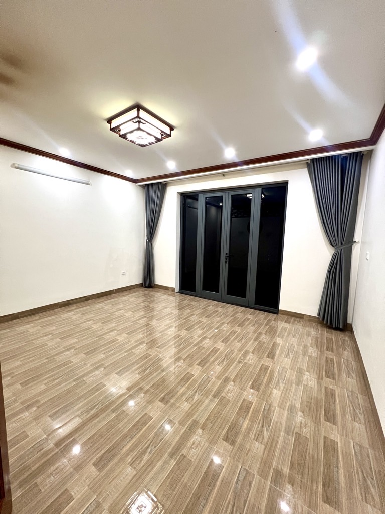 PHÂN LÔ VIP VĂN PHÚ - VỈA HÈ ĐÁ BÓNG - ĐƯỜNG 24M - MẶT TIỀN RỘNG, NỞ HẬU - KINH DOANH ĐỈNH