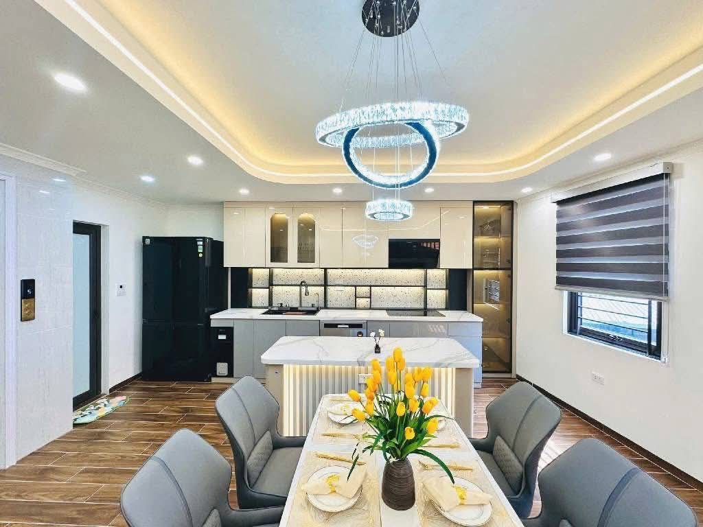 ĐẸP NHẤT TRONG PHÂN KHÚC - TẠI ĐỐNG ĐA. SỐNG SANG - SỐNG HƯỞNG THỤ
