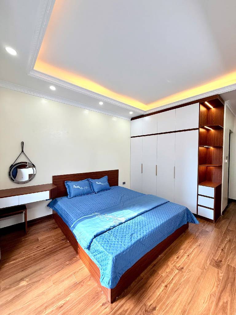 HOÀNG MAI – NHỈNH 15 TỶ/65M²- NGÕ NHƯ PHỐ– NHÀ MỚI TỪ MÓNG – KINH DOANH – ÔTÔ TRÁNH – FULL NỘI THẤT CAO CẤP.
