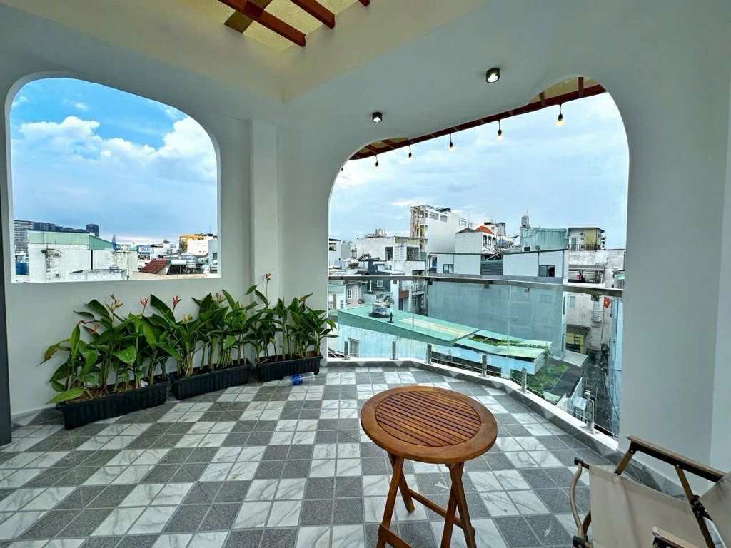 bán nhà 5 tầng, xô viết nghệ tĩnh,sát quận 1