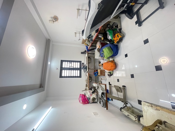 bán nhà gấp 4tầng,lê ngã,phú trung,tân phú