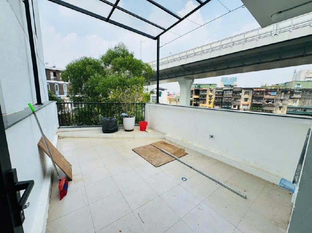 BÁN NHÀ MẶT PHỐ KINH DOANH SẦM UẤT - HÀNG XÓM THÂN THIỆN