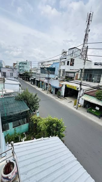 BÁN NHÀ MẶT TIỀN ĐƯỜNG ĐHT11 – Q12