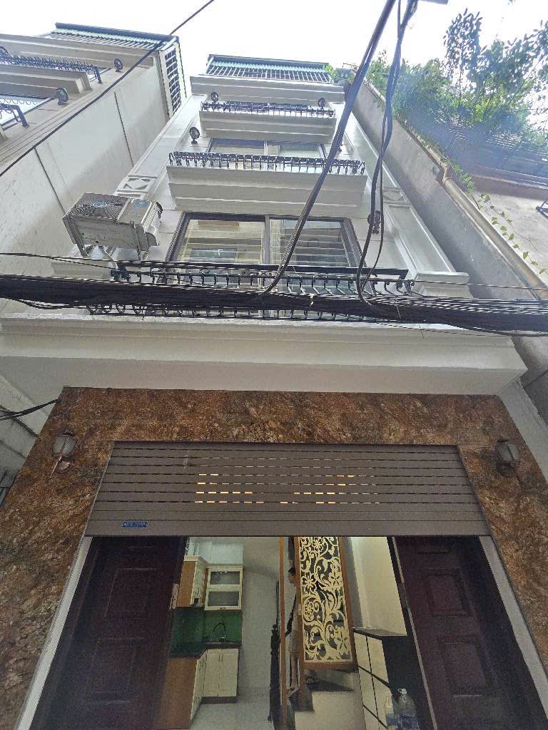 NHÀ LÔ GÓC 8/3 QUẬN HAI BÀ TRƯNG 5 TẦNG 7,4 tỷ