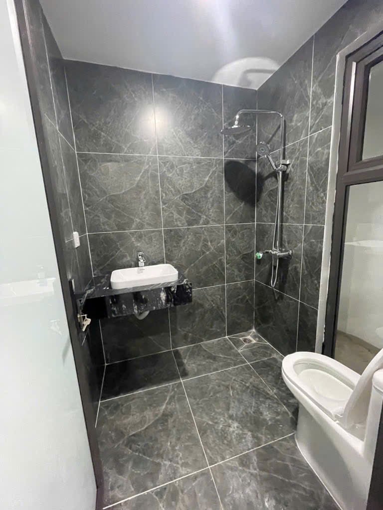 BÁN NHÀ DÒNG TIỀN KHỦNG - QUẬN CẦU GIẤY