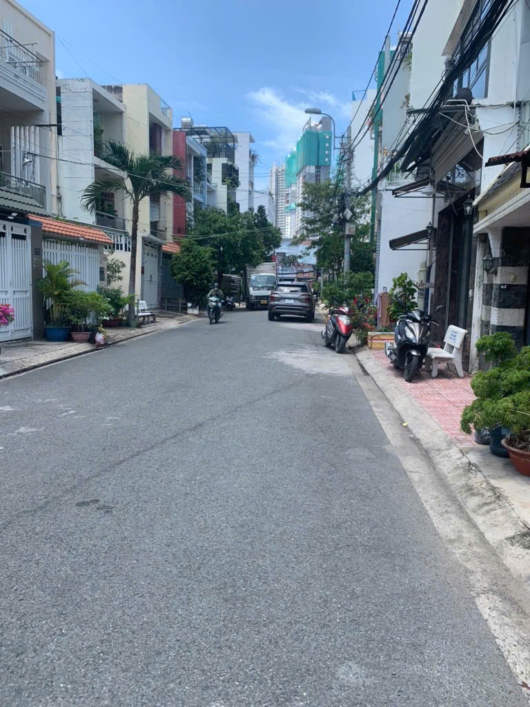 NHÀ MT đường số , Tân Quy, quận 7, 70m²,2 tầng, 14ty².